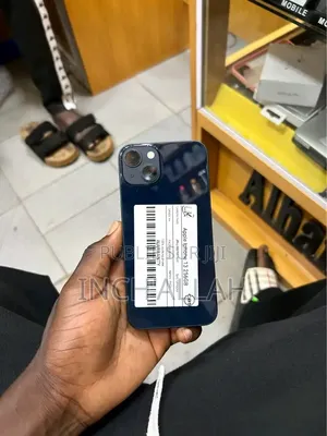 Nouveau Apple iPhone 13 256 GB Noir