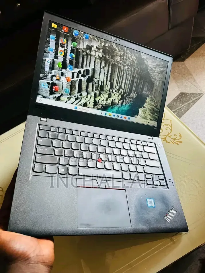 Serveur Lenovo ThinkSystem SD530 12GB Intel Core i7 SSHD+SSD 128GB