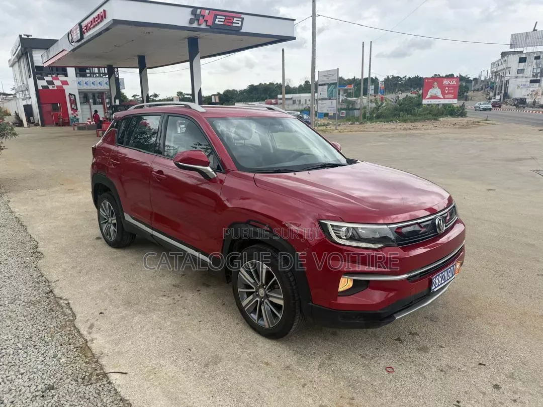 Changan CS35 2021 Bordeaux