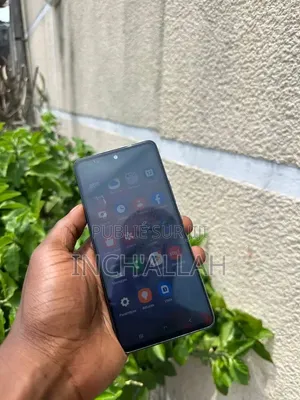 Nouveau Samsung Galaxy S21 5G 128 GB Noir