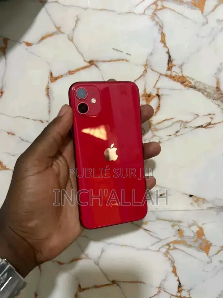Nouveau Apple iPhone 11 128 GB Rouge