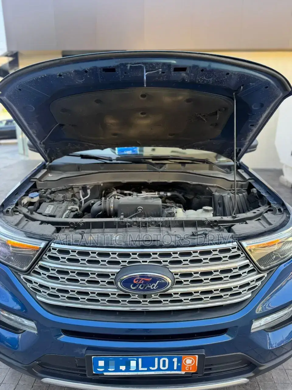 Ford Explorer XLT 2022 Bleu