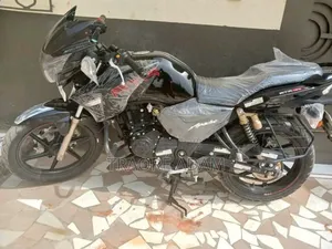 Nouveau TVS Apache 180 RTR 2022 Autre