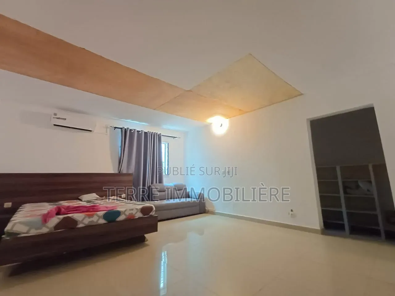 4chbre Duplex dans La Terre Immobilière, Cocody à Vendre