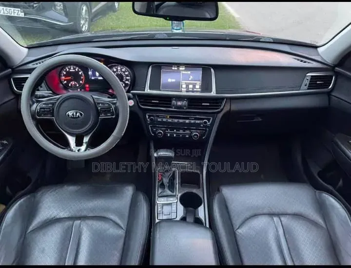 Kia Optima LX 4dr Sedan FWD (2.4L 4cyl 6M) 2017 Noir