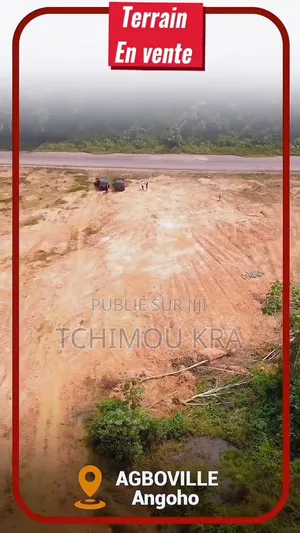 Vente 50 Lots 500m2 Agboville Angoho Extension en Bordure De Voie