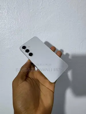 Samsung Galaxy S24 128 GB Gris