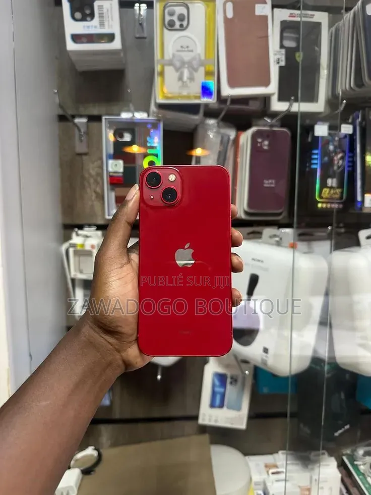 Nouveau Apple iPhone 13 128 GB Rouge