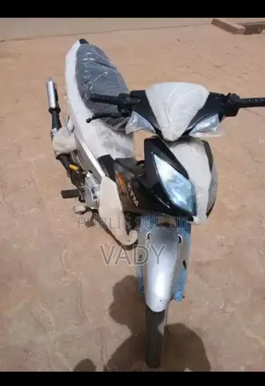 KTM Duke 125 2025 Noir