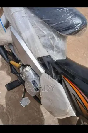 KTM Duke 125 2025 Noir