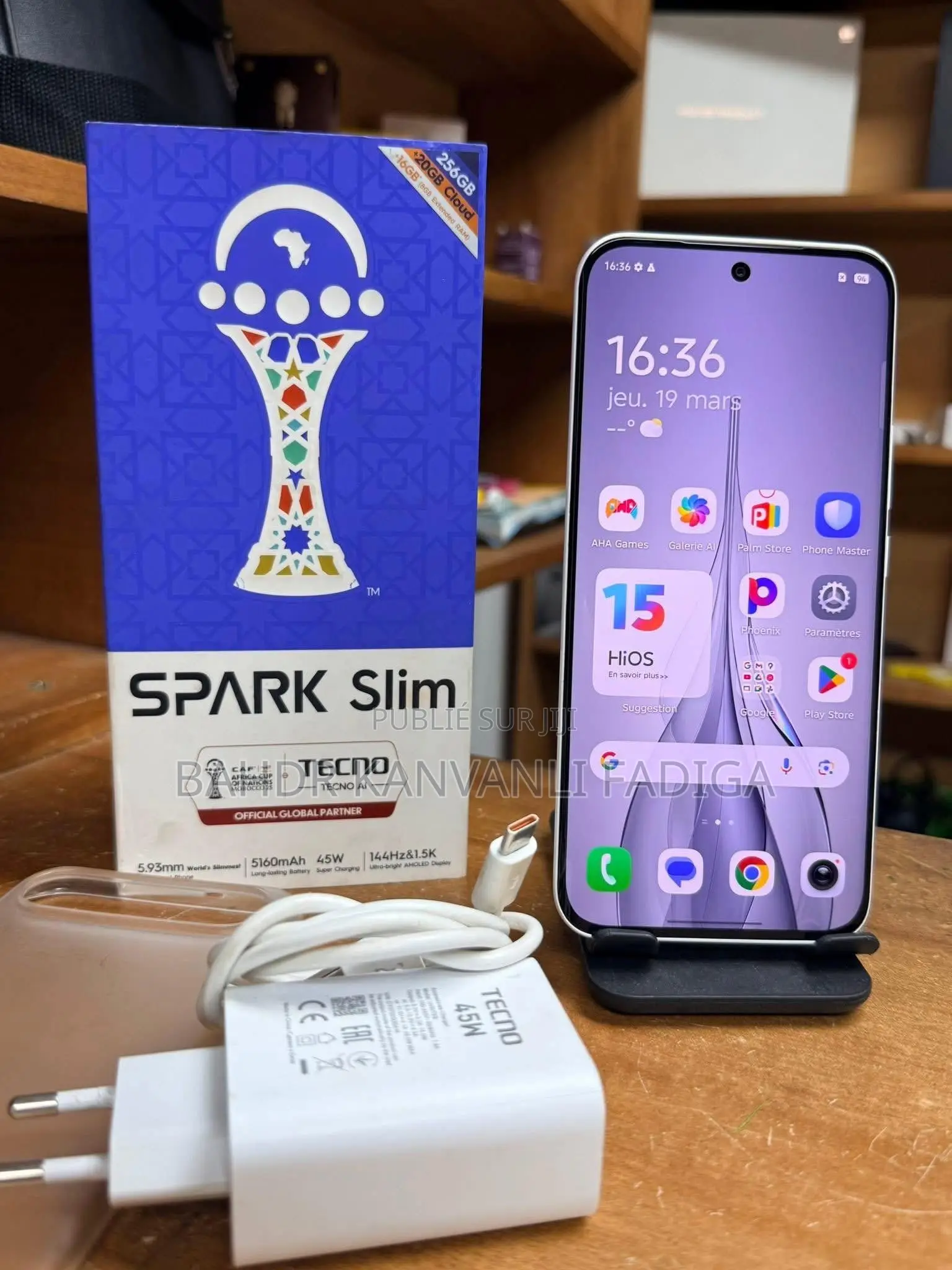 Tecno Spark Slim 256 GB Blanc