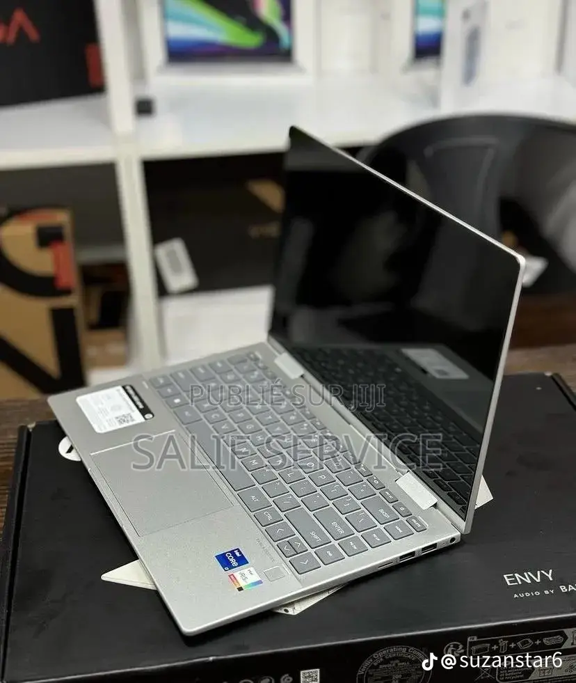Nouveau HP EliteBook 830 G7 256GB Intel Core Ultra 9 HDD+SSD 512GB