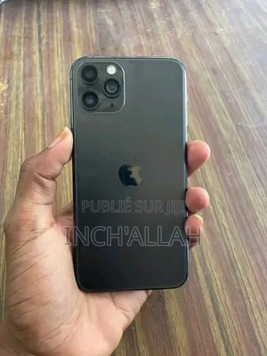 Nouveau Apple iPhone 11 128 GB Gris