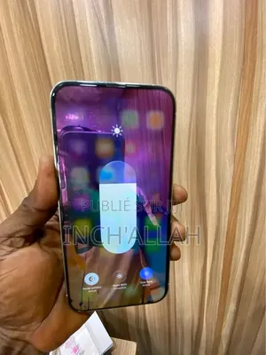 Nouveau Apple iPhone 13 256 GB Gris