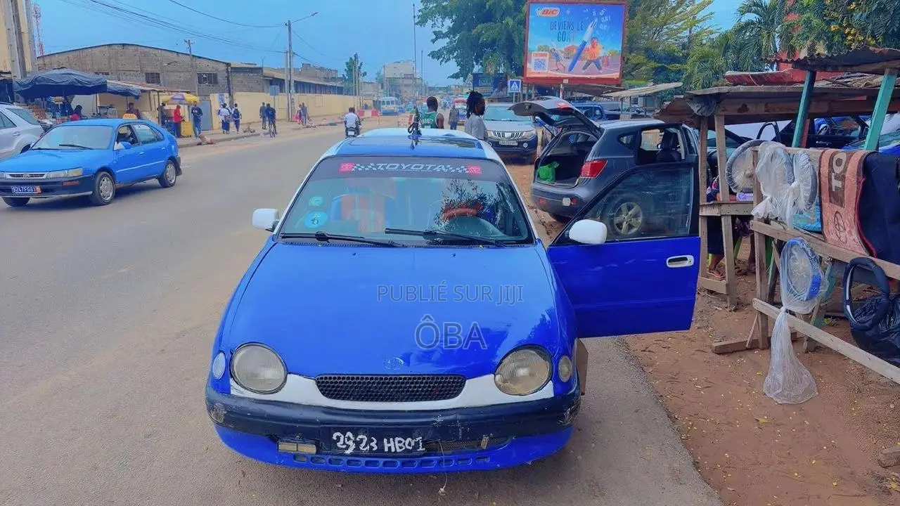 Toyota Corolla 2002 Bleu