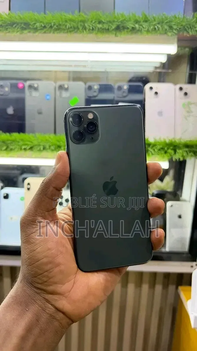 Nouveau Apple iPhone 11 128 GB Gris
