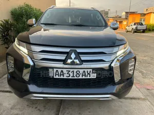 Mitsubishi Pajero Sport 2024 Noir