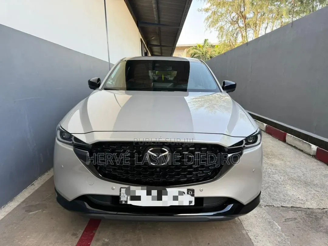 Nouveau Mazda CX-5 2025 Gris