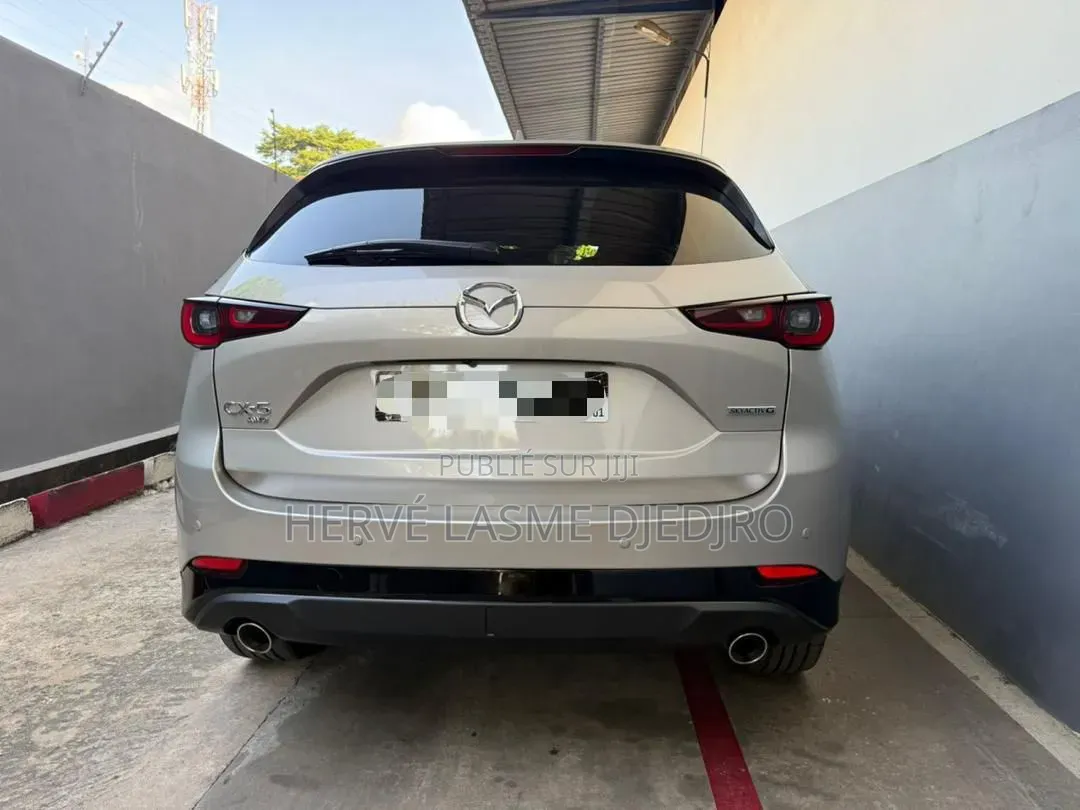 Nouveau Mazda CX-5 2025 Gris