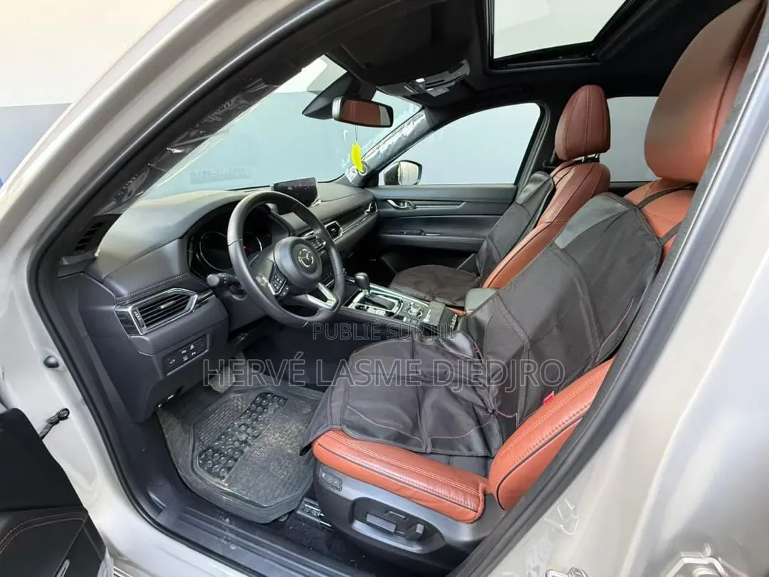 Nouveau Mazda CX-5 2025 Gris