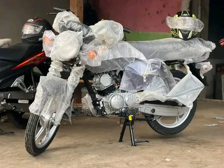 Nouveau TVS HLX 125 2022 Autre