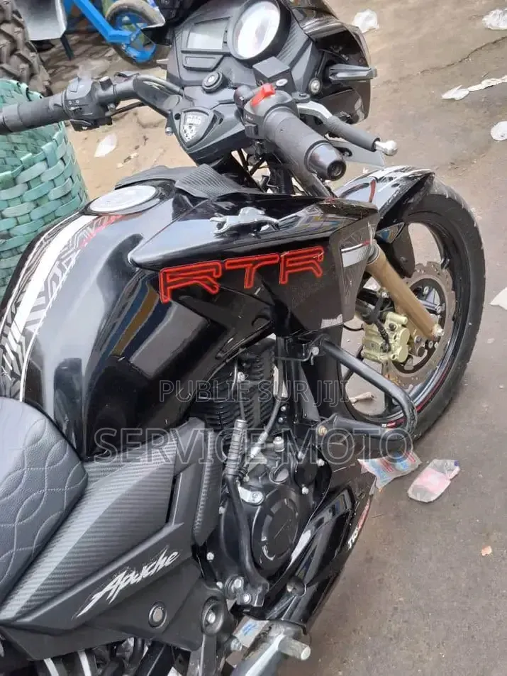 Nouveau TVS Apache 180 RTR 2022 Autre