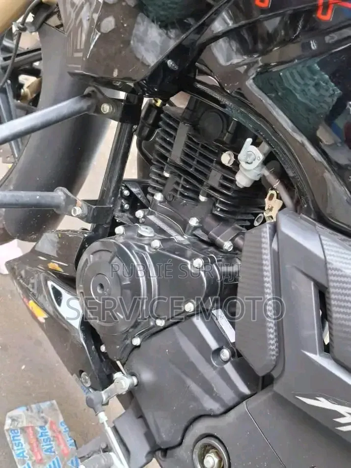 Nouveau TVS Apache 180 RTR 2022 Autre