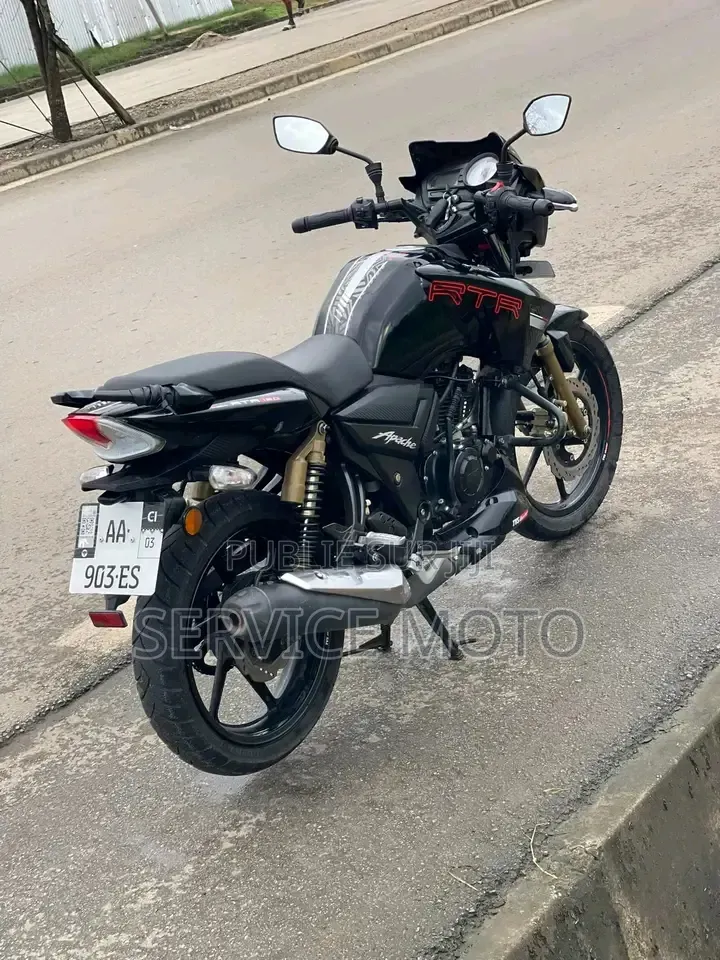 Nouveau TVS Apache 180 RTR 2022 Autre