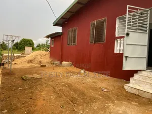 Meublé 5chbre Villa dans Lege Résidence, Grand-Bassam à Louer