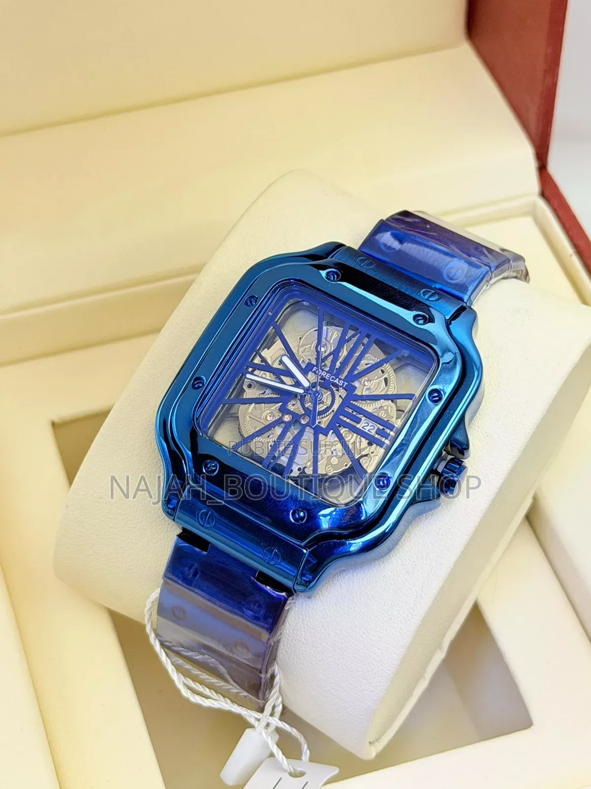 Forecast Montre Squelette