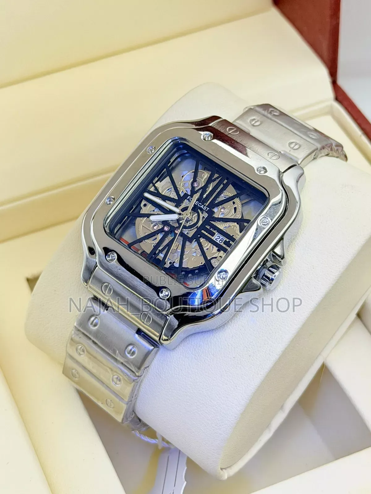 Forecast Montre Squelette