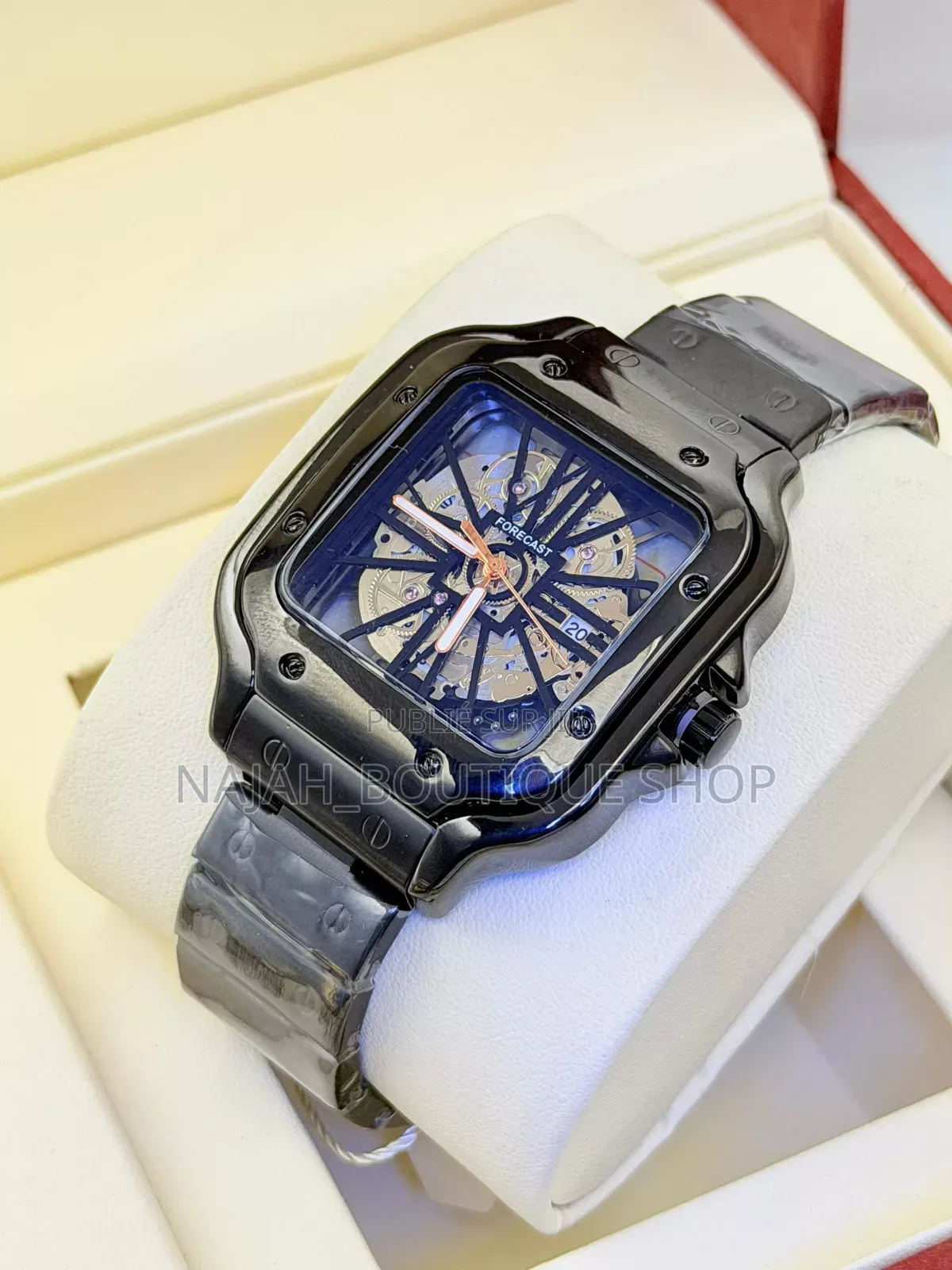 Forecast Montre Squelette