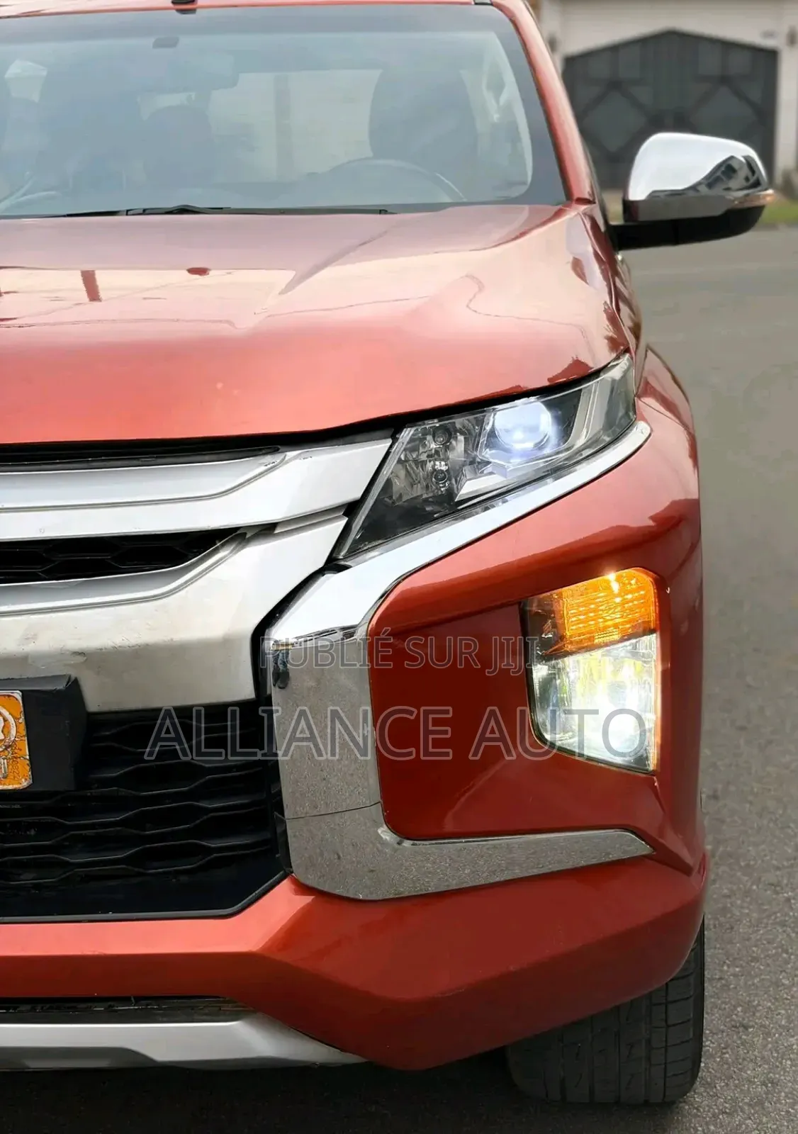 Mitsubishi L200 2021 Orange