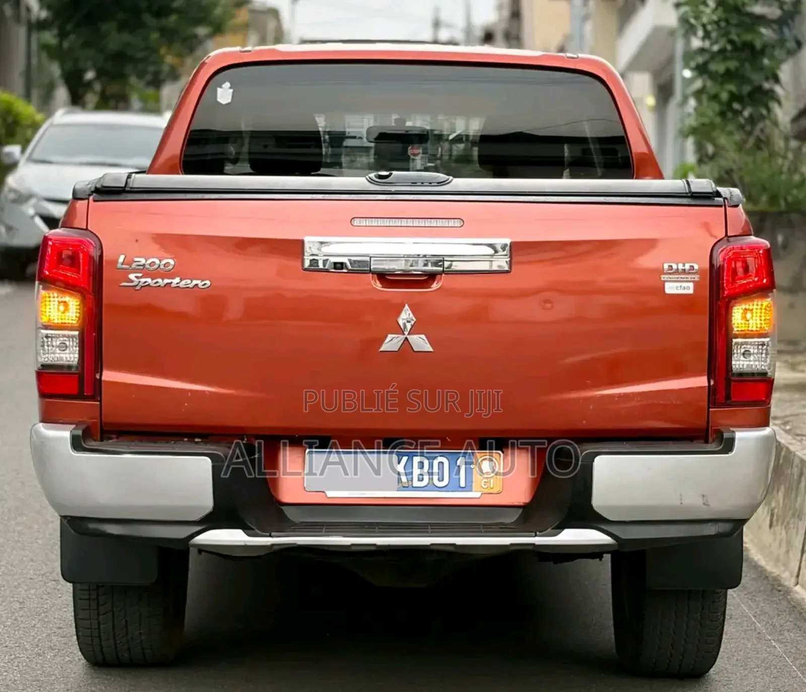 Mitsubishi L200 2021 Orange