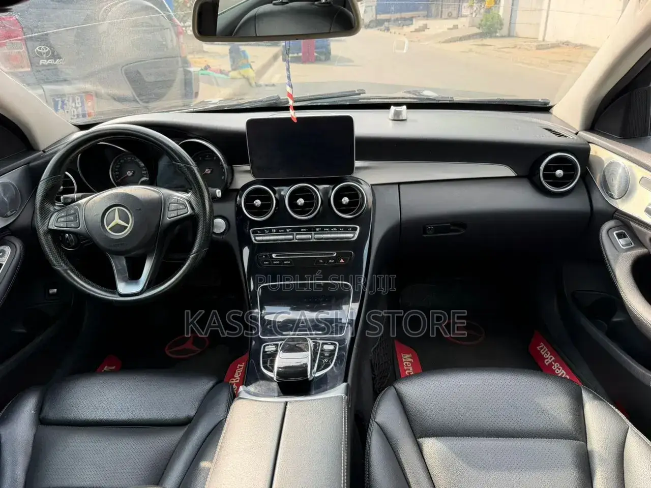 Mercedes-Benz C300 2018 Noir