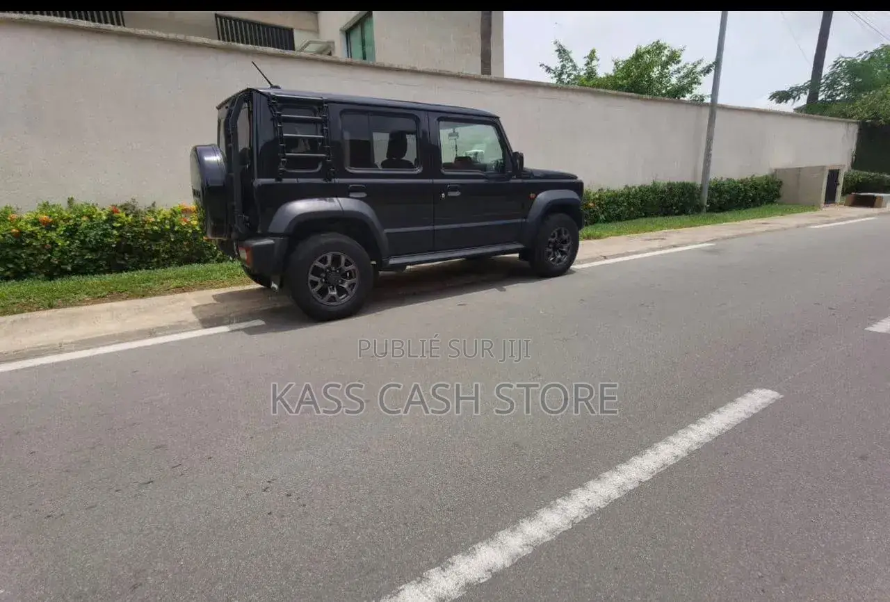 Suzuki Jimny 2024 Gris
