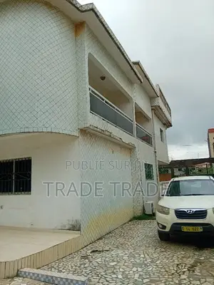11chbre Duplex dans Villa Duplex, Cocody à Vendre