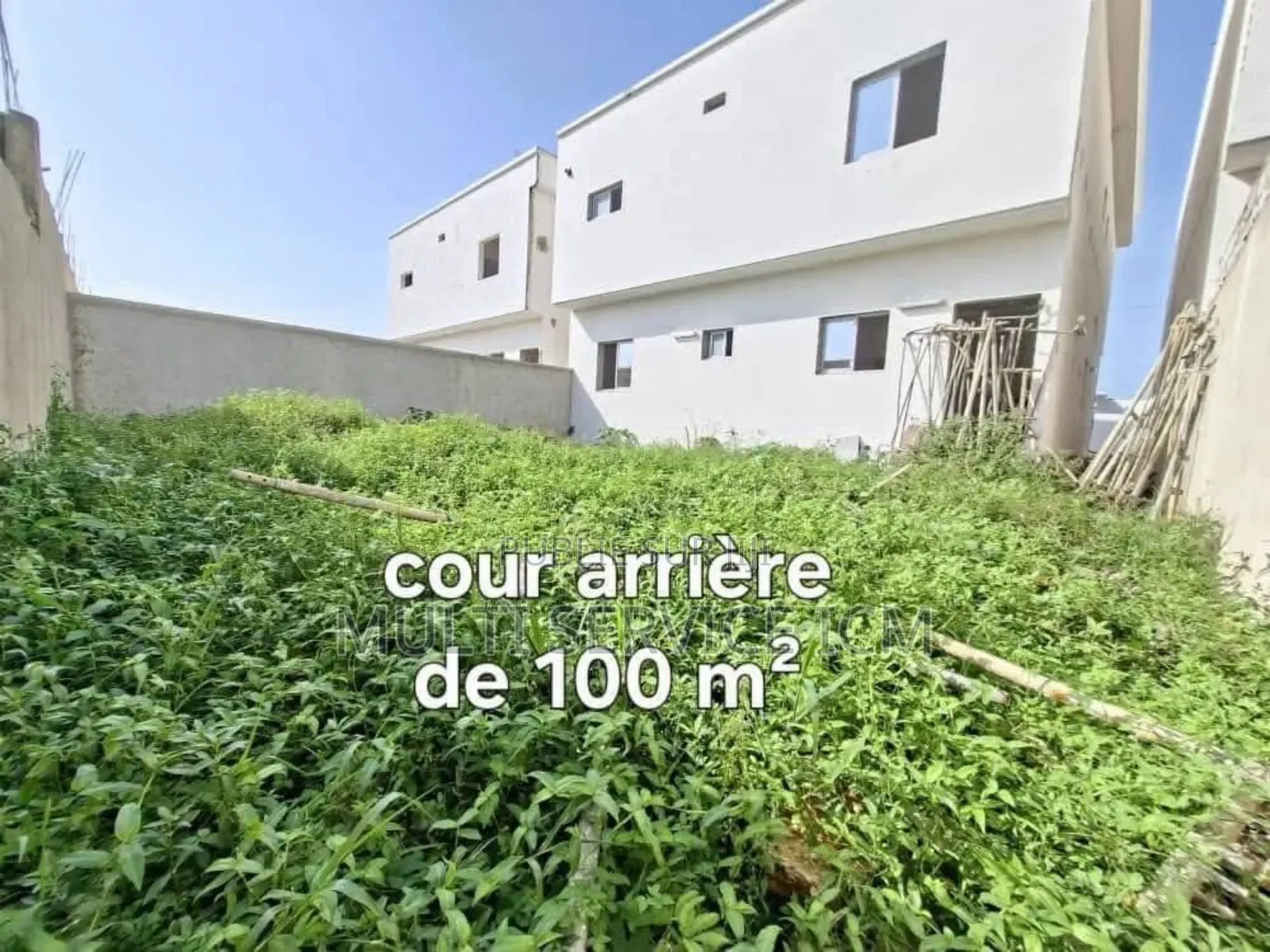 5chbre Duplex dans Ismaël Coulibaly, Bingerville à Vendre