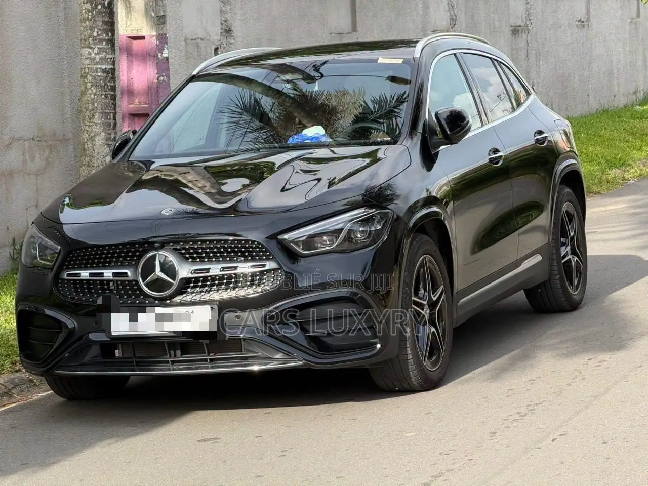 Mercedes-Benz GLA-Class GLA 250 4MATIC AWD 2025 Noir