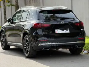 Mercedes-Benz GLA-Class GLA 250 4MATIC AWD 2025 Noir