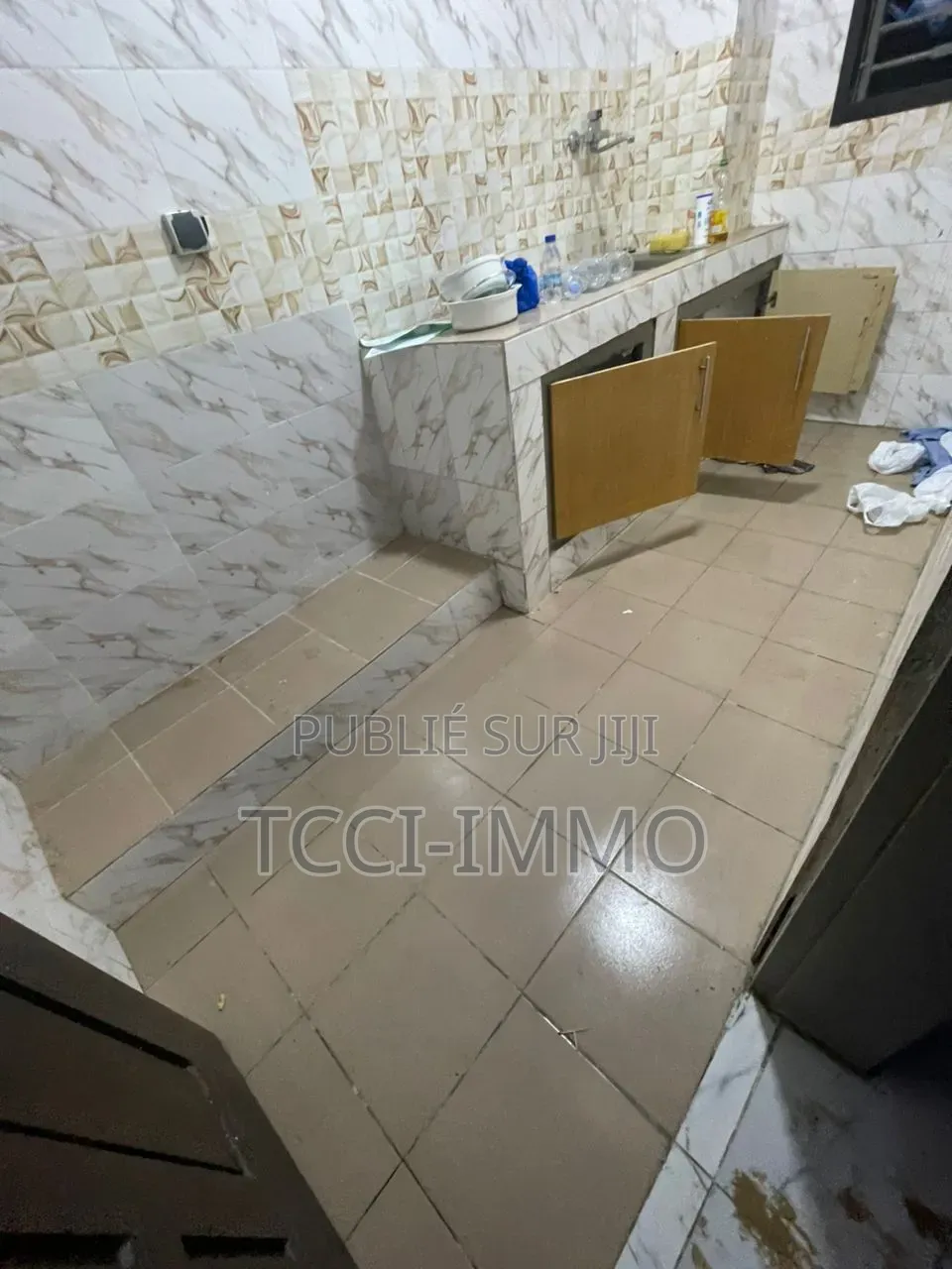 2chbre Appartement dans Tcci Sarl, Cocody à Louer