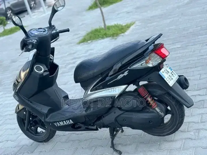 Nouveau Yamaha Autre 2023 Noir