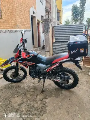 Nouveau Yamaha Autre 2025 Rouge