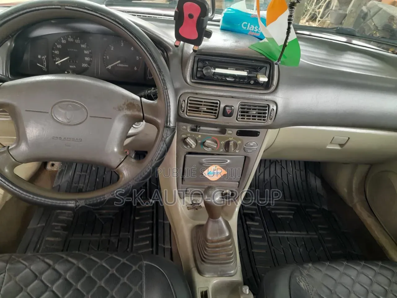 Toyota Corolla 2002 Rouge