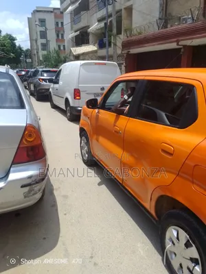2chbre Appartement dans Gabonza, Cocody à Louer
