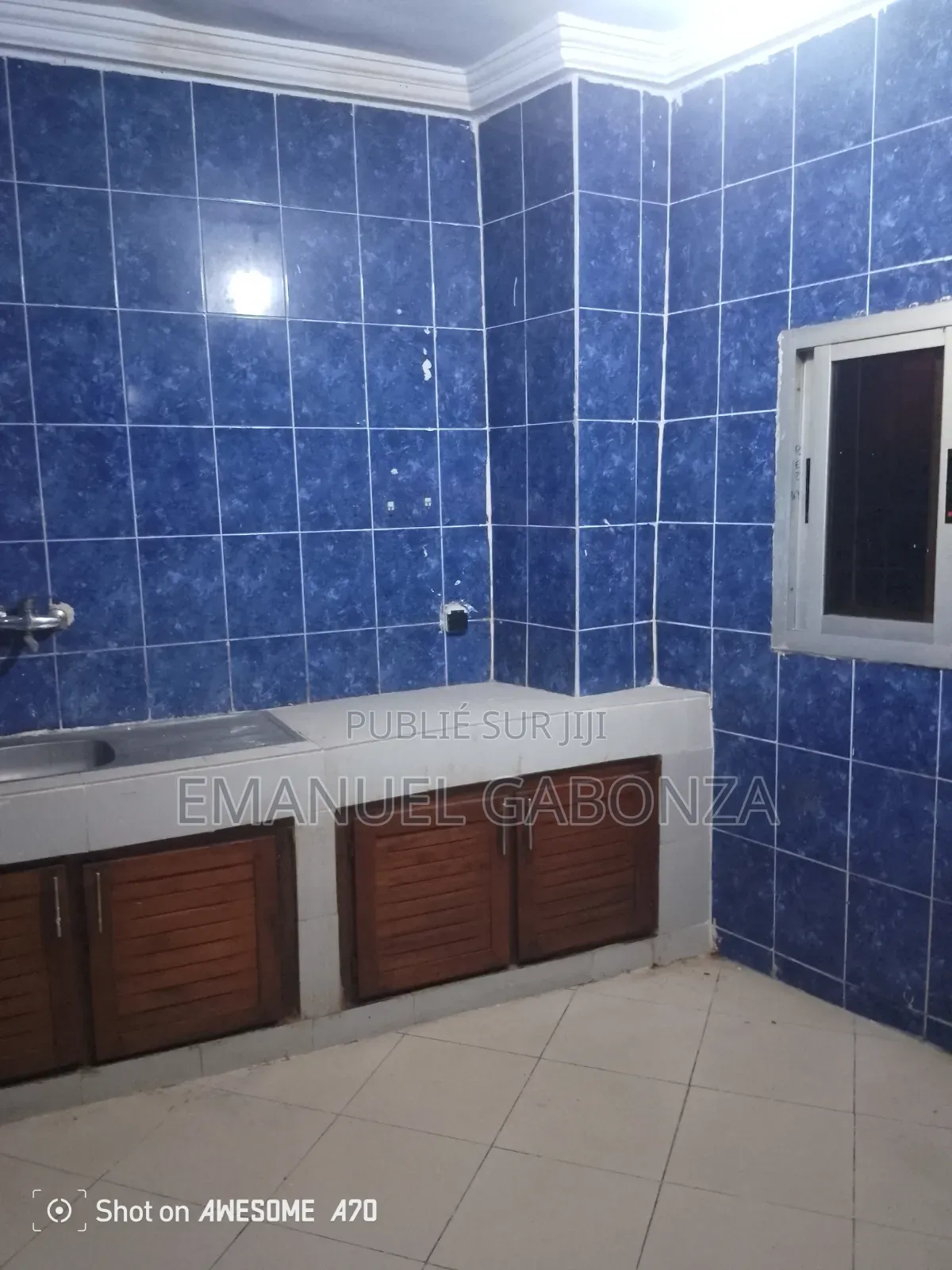 2chbre Appartement dans Gabonza, Cocody à Louer