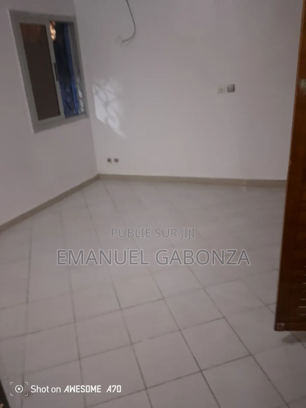 2chbre Appartement dans Gabonza, Cocody à Louer