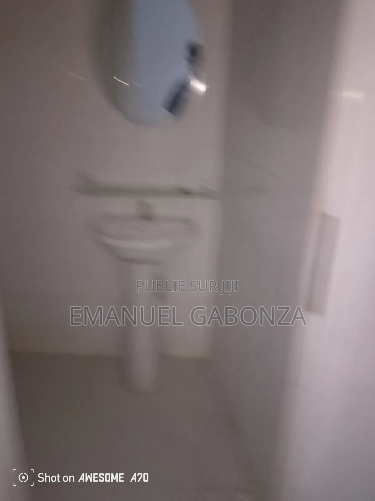 2chbre Appartement dans Gabonza, Cocody à Louer