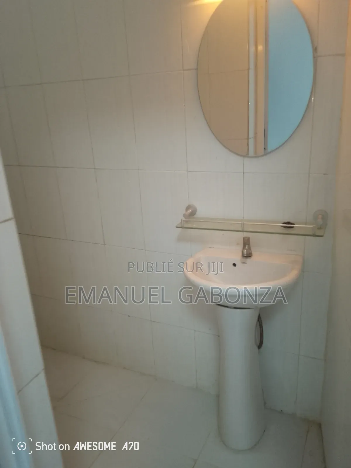 2chbre Appartement dans Gabonza, Cocody à Louer