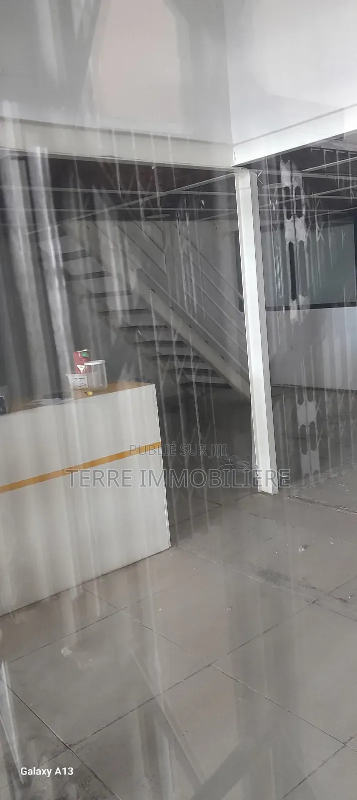 Local Commercial À Louer